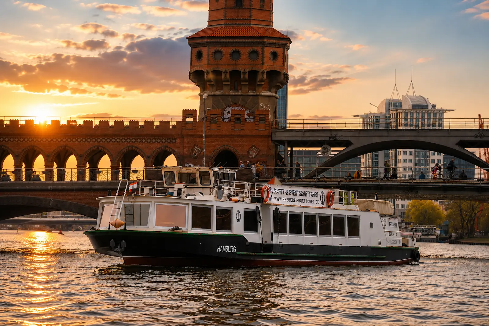 MS Hamburg in Berlin
