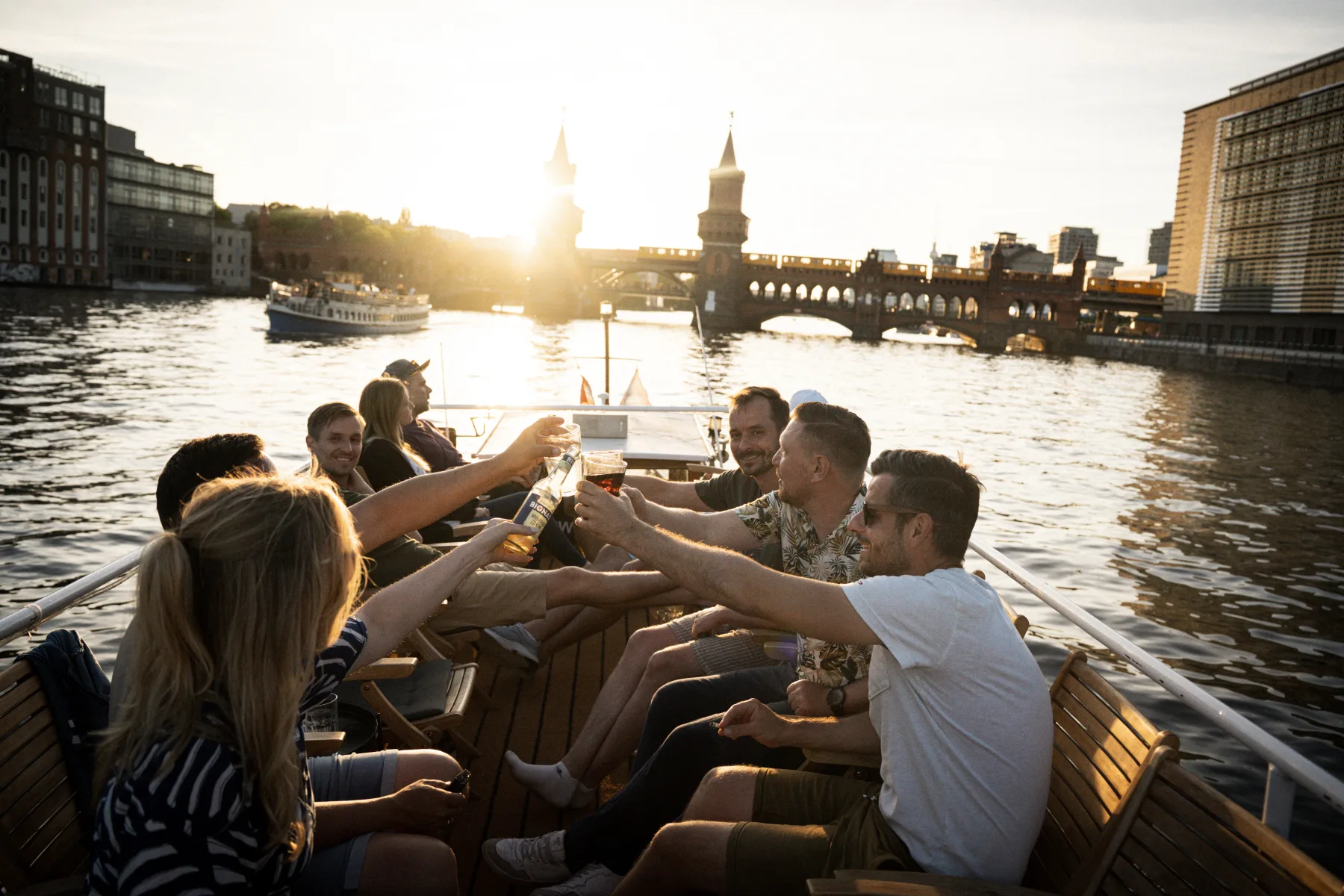 Teamevent auf der Spree in Berlin